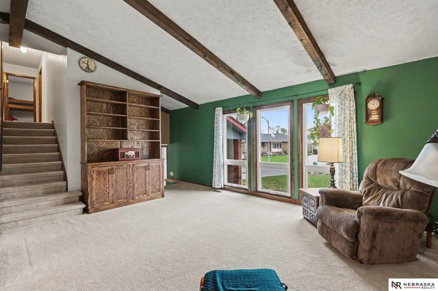 2610 N 124th Circle, Omaha, NE 68164