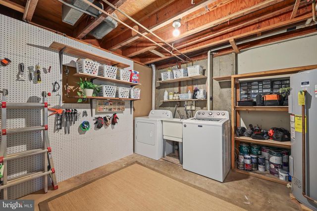 3145 ELLENWOOD DR, Fairfax, VA 22031