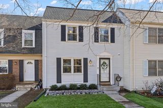 3145 ELLENWOOD DR, Fairfax, VA 22031