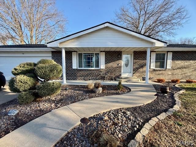 78 Lake Apollo Drive, Hannibal, MO 63401