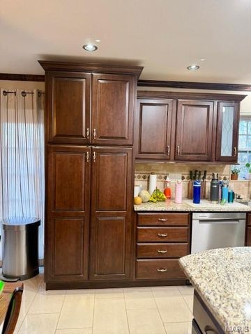 78 Lake Apollo Drive, Hannibal, MO 63401