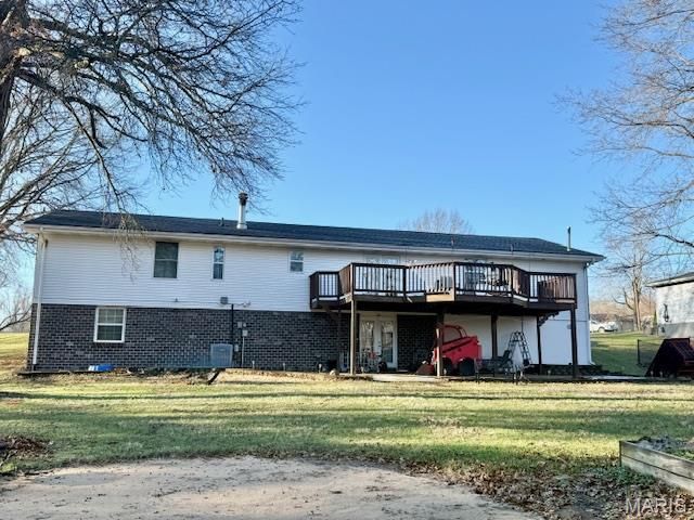 78 Lake Apollo Drive, Hannibal, MO 63401