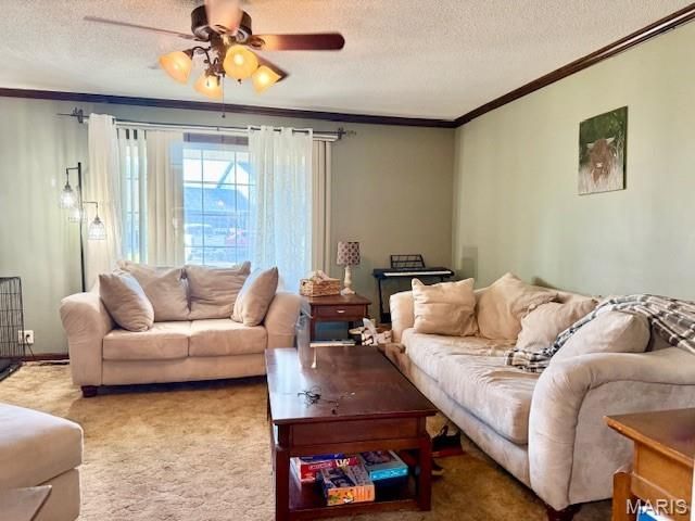 78 Lake Apollo Drive, Hannibal, MO 63401