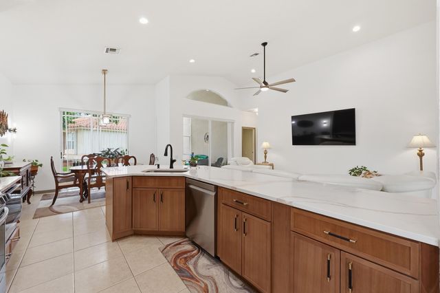 348 NW Toscane Trail, Port St. Lucie, Port St Lucie, FL 34986