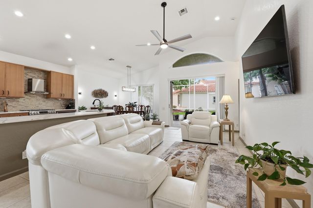 348 NW Toscane Trail, Port St. Lucie, Port St Lucie, FL 34986