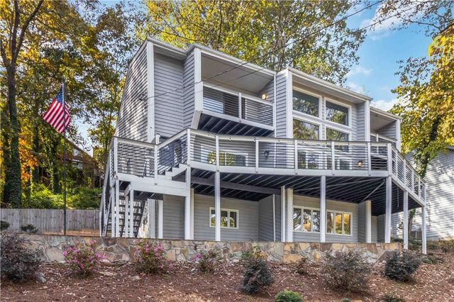 8515 Lake Drive, Snellville, GA 30039