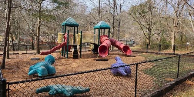 8515 Lake Drive, Snellville, GA 30039