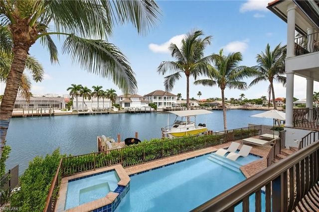 403 Seabee AVE, Naples, FL 34108