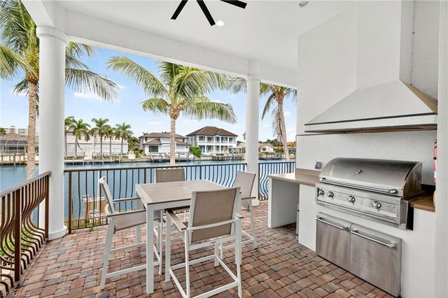 403 Seabee AVE, Naples, FL 34108