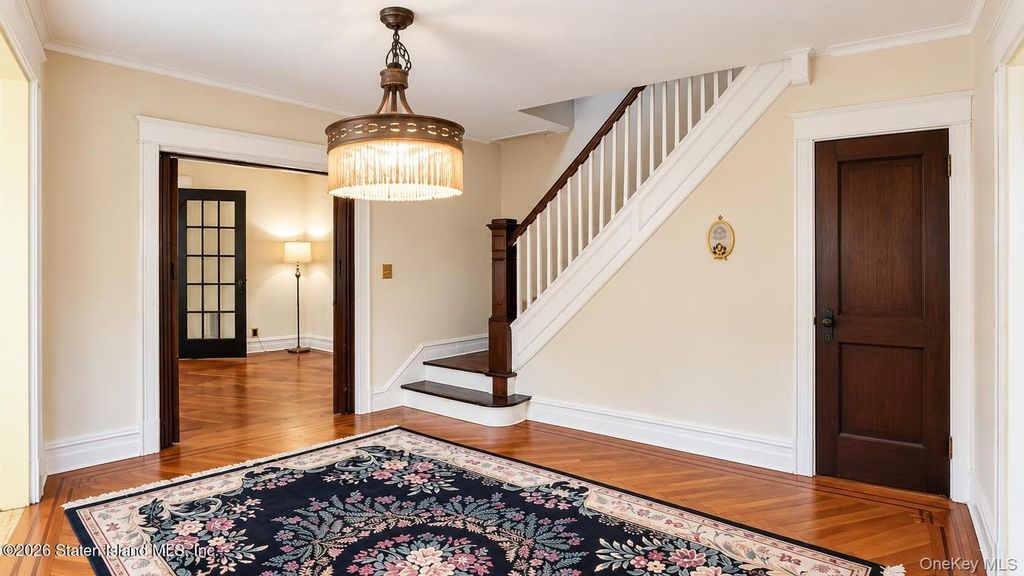 79-52 77th, Glendale, NY 11385 — photo 3