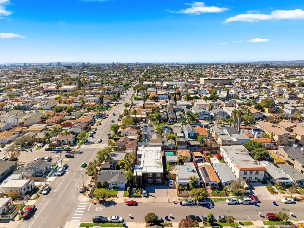 Image 19 of property listing at 4414 37th St, San Diego, CA 92116