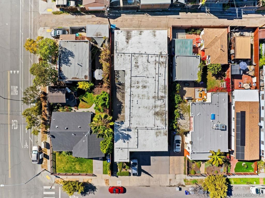 Image 22 of property listing at 4414 37th St, San Diego, CA 92116