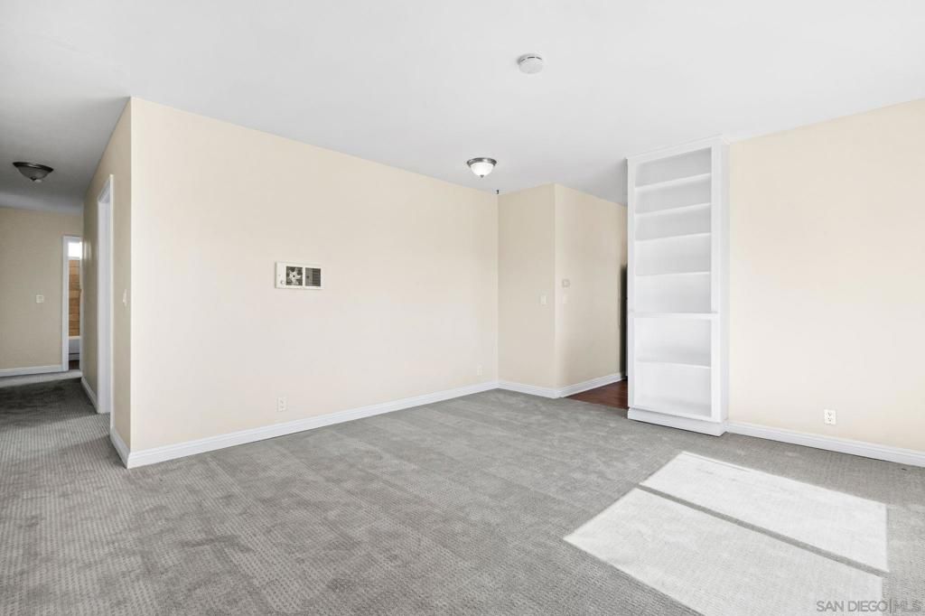 Image 4 of property listing at 4414 37th St, San Diego, CA 92116