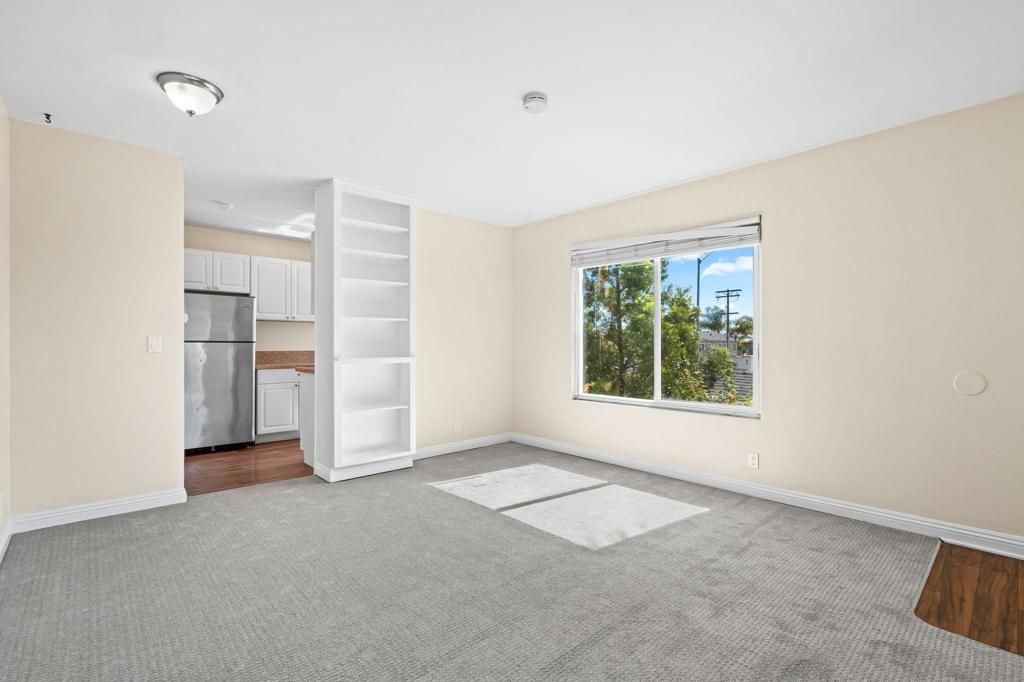 Image 5 of property listing at 4414 37th St, San Diego, CA 92116