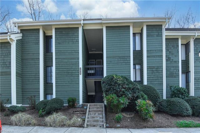 1510 Benjamin Parkway B, Greensboro, NC 27408