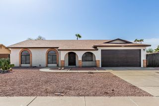 7027 W Palo Verde Avenue, Peoria, AZ 85345