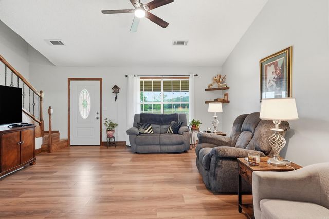 50 Obrien Dr., Greers Ferry, AR 72067
