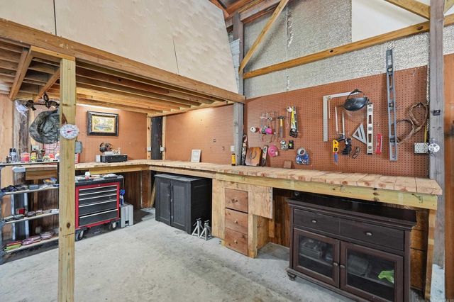 50 Obrien Dr., Greers Ferry, AR 72067