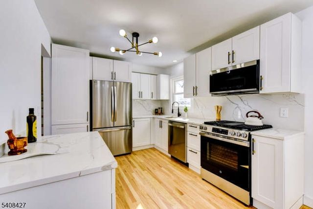 22 Glen Rd, Bridgewater Twp., NJ 08805