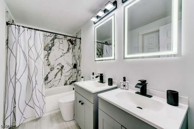 22 Glen Rd, Bridgewater Twp., NJ 08805