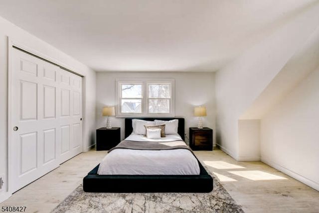 22 Glen Rd, Bridgewater Twp., NJ 08805