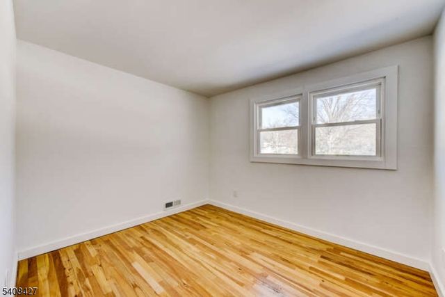 22 Glen Rd, Bridgewater Twp., NJ 08805