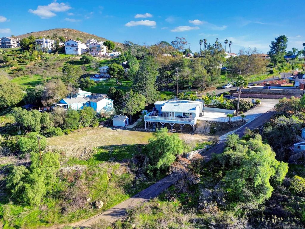 2312 Helix St., Spring Valley, CA 91977