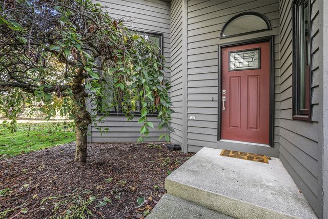 1875 Wedgefield Court 37, Caledonia, MI 49316