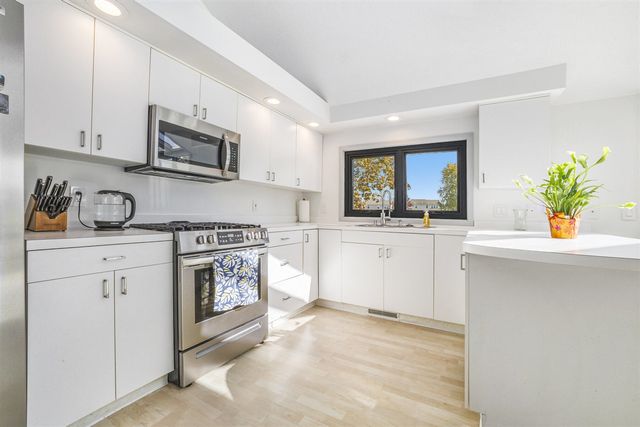 1875 Wedgefield Court 37, Caledonia, MI 49316