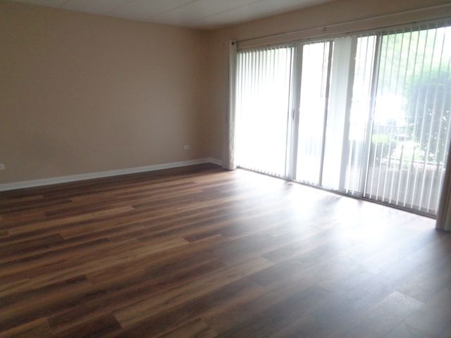 3179 W 115th Street 1N, Merrionette Park, IL 60803