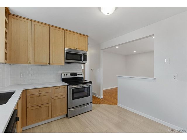 1026 Raleigh St, Denver, CO 80204