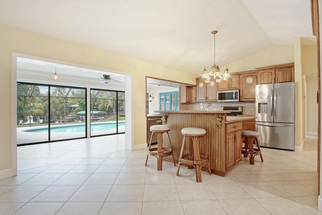 1232 SW Knollwood Drive, Palm City, FL 34990