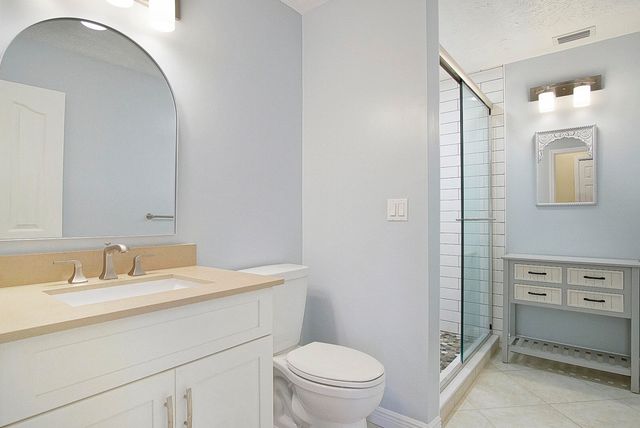 1232 SW Knollwood Drive, Palm City, FL 34990