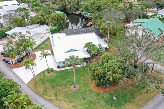 1232 SW Knollwood Drive, Palm City, FL 34990