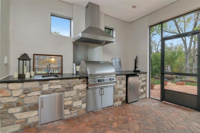 4109 PRESERVE FOREST DRIVE, Tampa, FL 33618