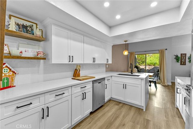 29376 Via Frontera, Murrieta, CA 92563