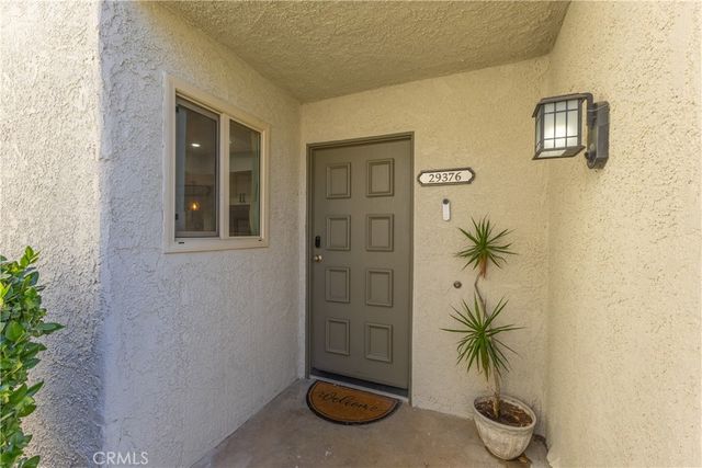 29376 Via Frontera, Murrieta, CA 92563