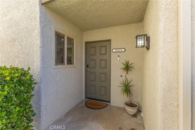 29376 Via Frontera, Murrieta, CA 92563