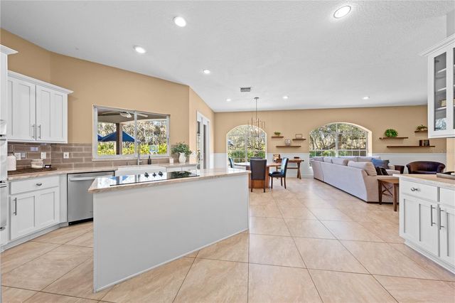 4231 ALBRITTON ROAD, St Cloud, FL 34772