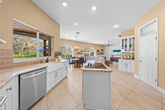 4231 ALBRITTON ROAD, St Cloud, FL 34772