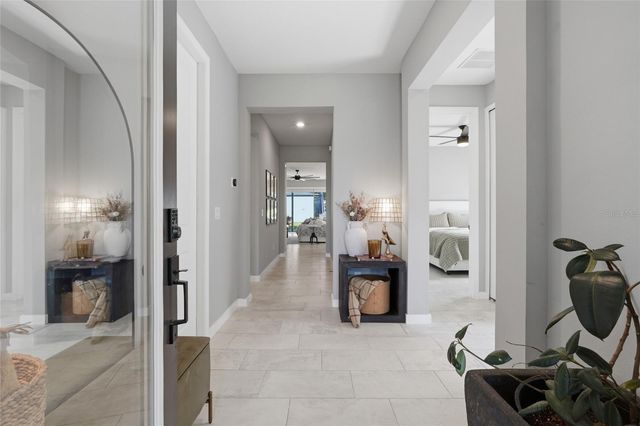 2015 E KALEY AVENUE, Orlando, FL 32806