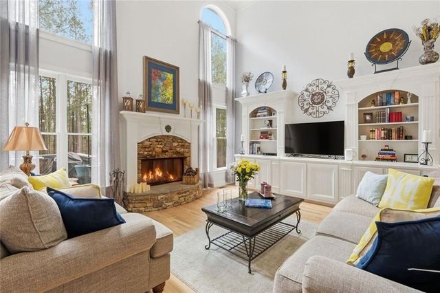 613 Talmadge Lane, Canton, GA 30115