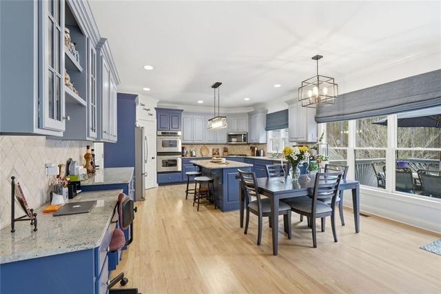 613 Talmadge Lane, Canton, GA 30115