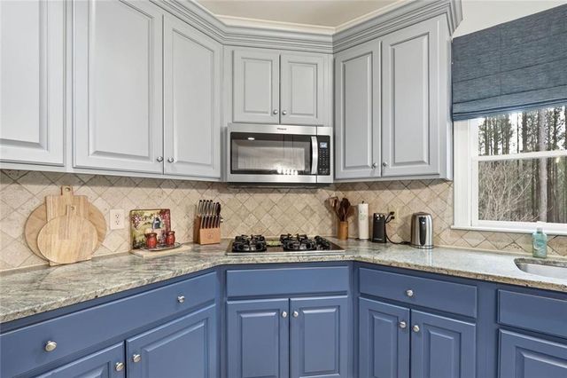 613 Talmadge Lane, Canton, GA 30115