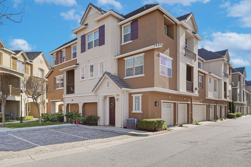 2152 Sheffield Drive, San Jose, CA 95131