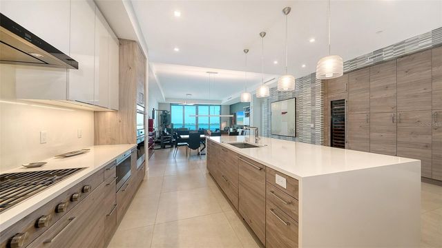 401 QUAY 1004, Sarasota, FL 34236