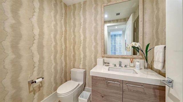 401 QUAY 1004, Sarasota, FL 34236