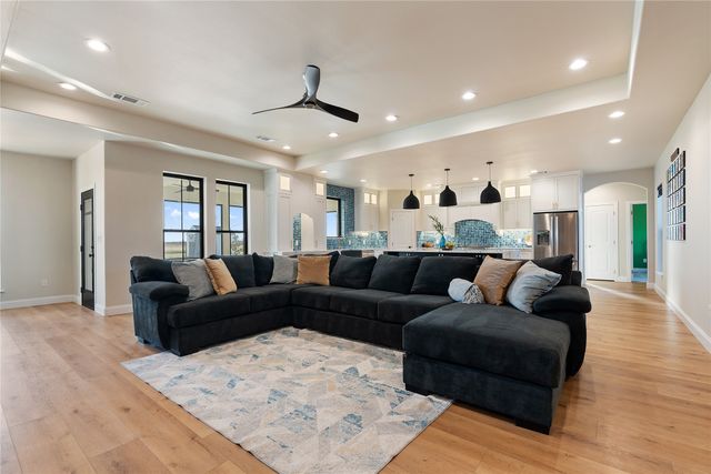 4319 County Road 2617, Caddo Mills, TX 75135