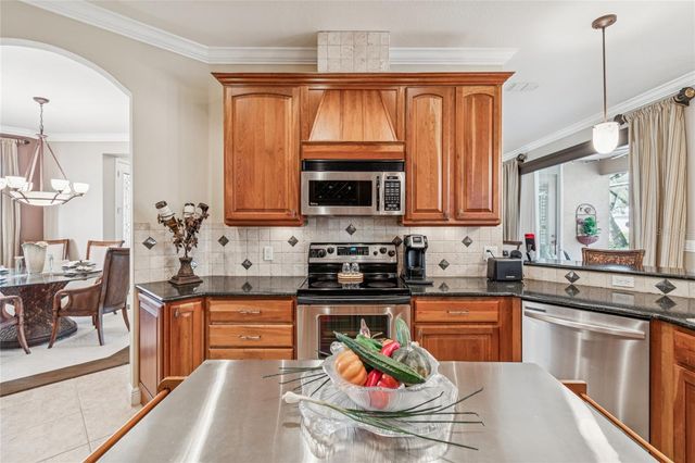 144 TERRA VISTA LN, Poinciana, FL 34759