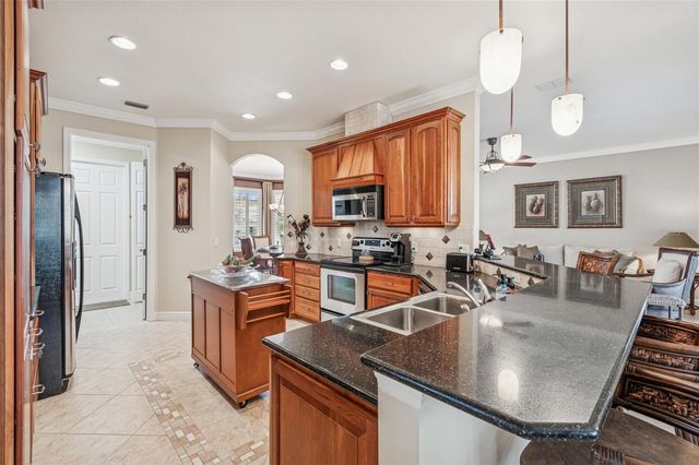 144 TERRA VISTA LN, Poinciana, FL 34759